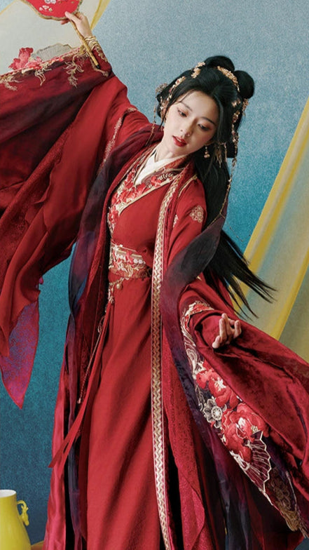 Zhuo Zhuo Xiang Si : Pyrolove Wedding