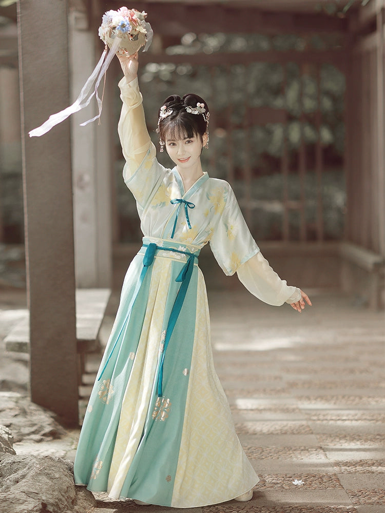Luoshen Huashi : Luo Goddess' Floral Affairs