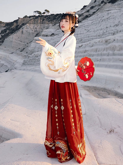 Long Deng Ye Yan : Fluidic-Dye Skirt