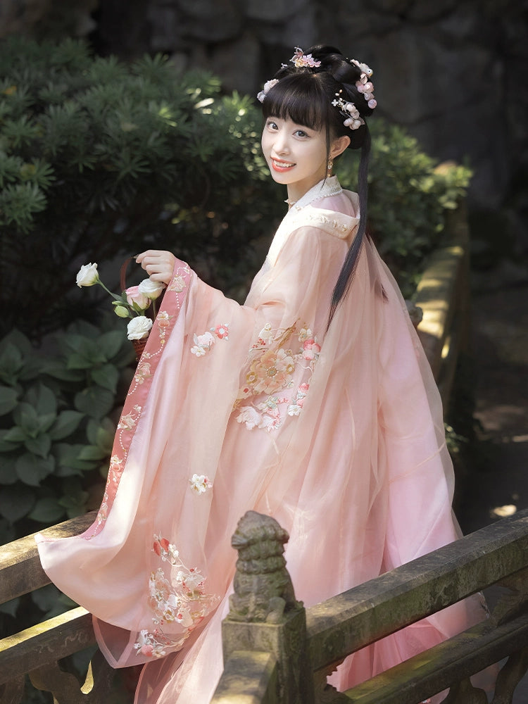 Wentao Xiantu : Peach-Querying Immortal Hare