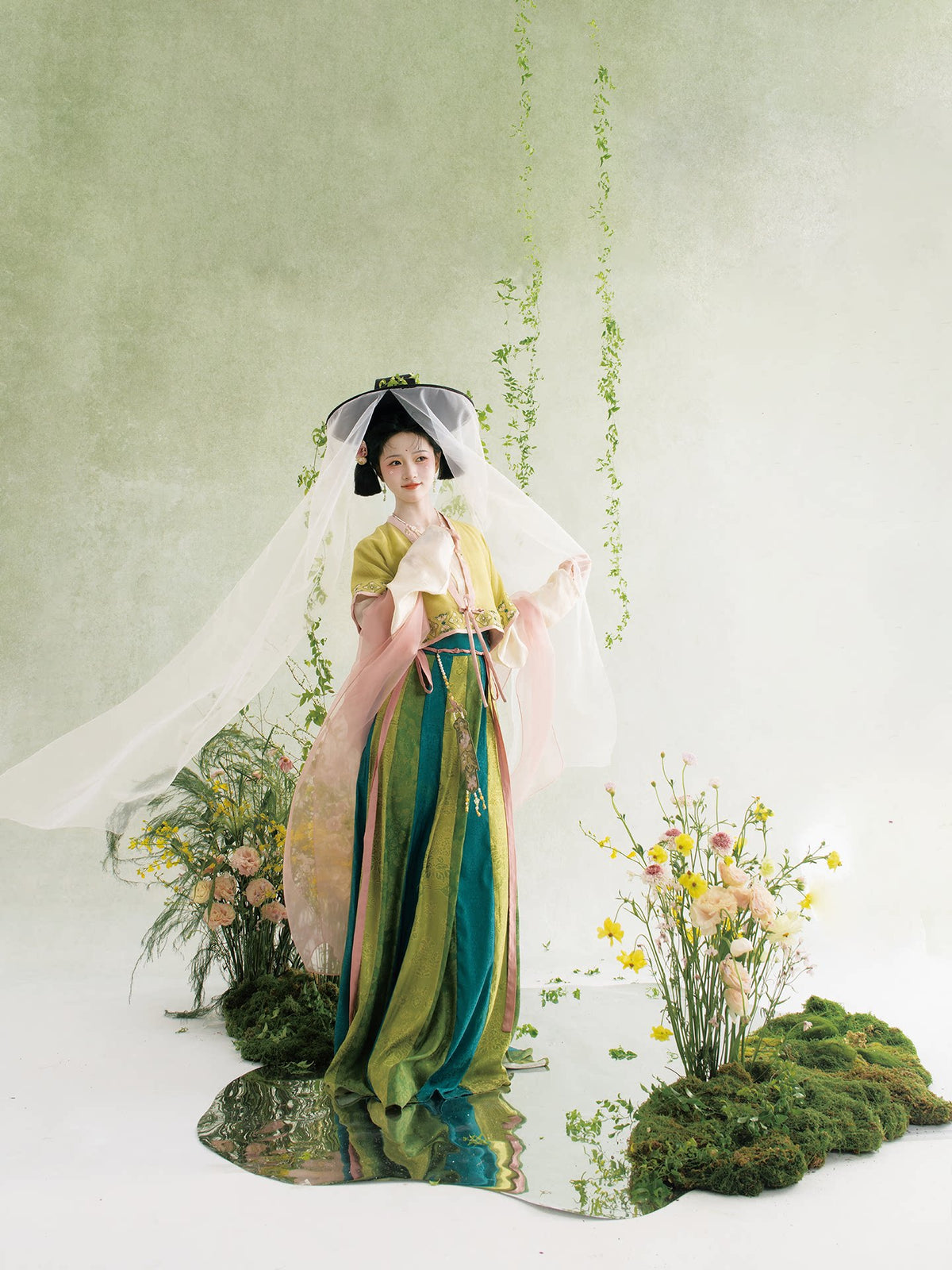 Picks Hype Series Hanfu Graceful and Radiant