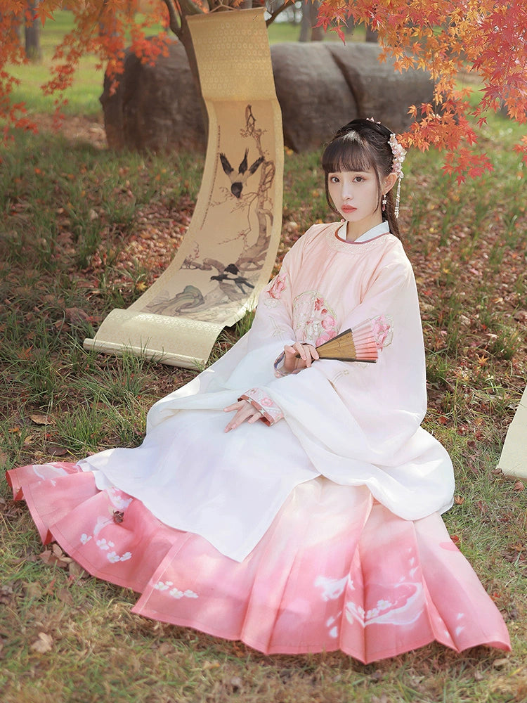 Baima Shaonv : White-Maiden Steed