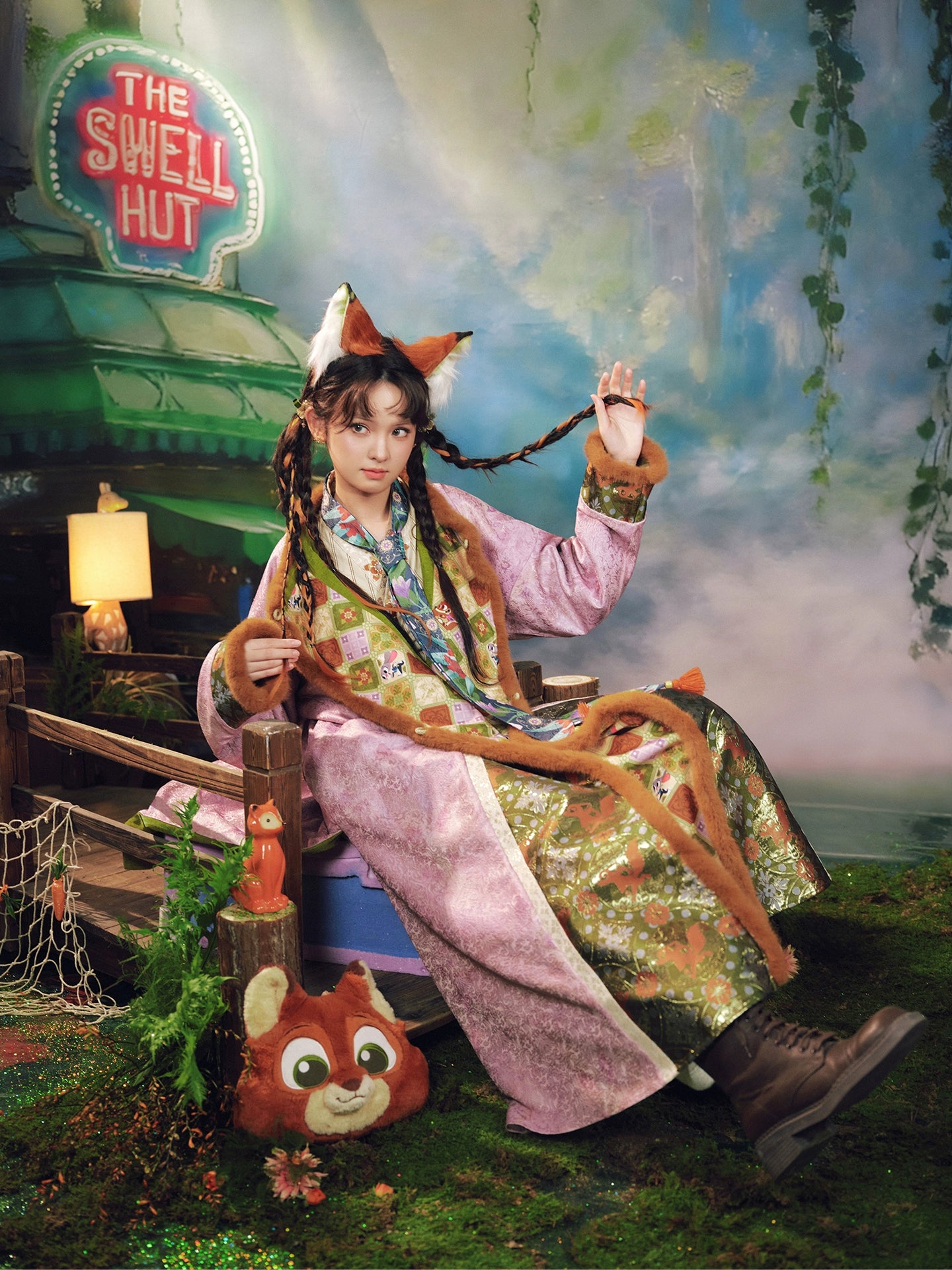 Shuang Mian Hu Ying : Dual Fox