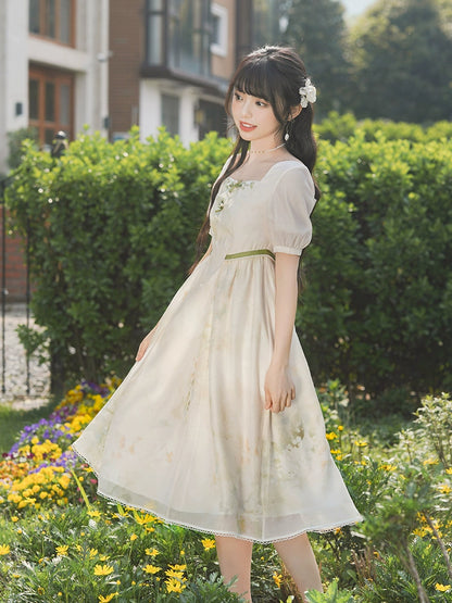 Huaxinfeng : Floral Courier Wind