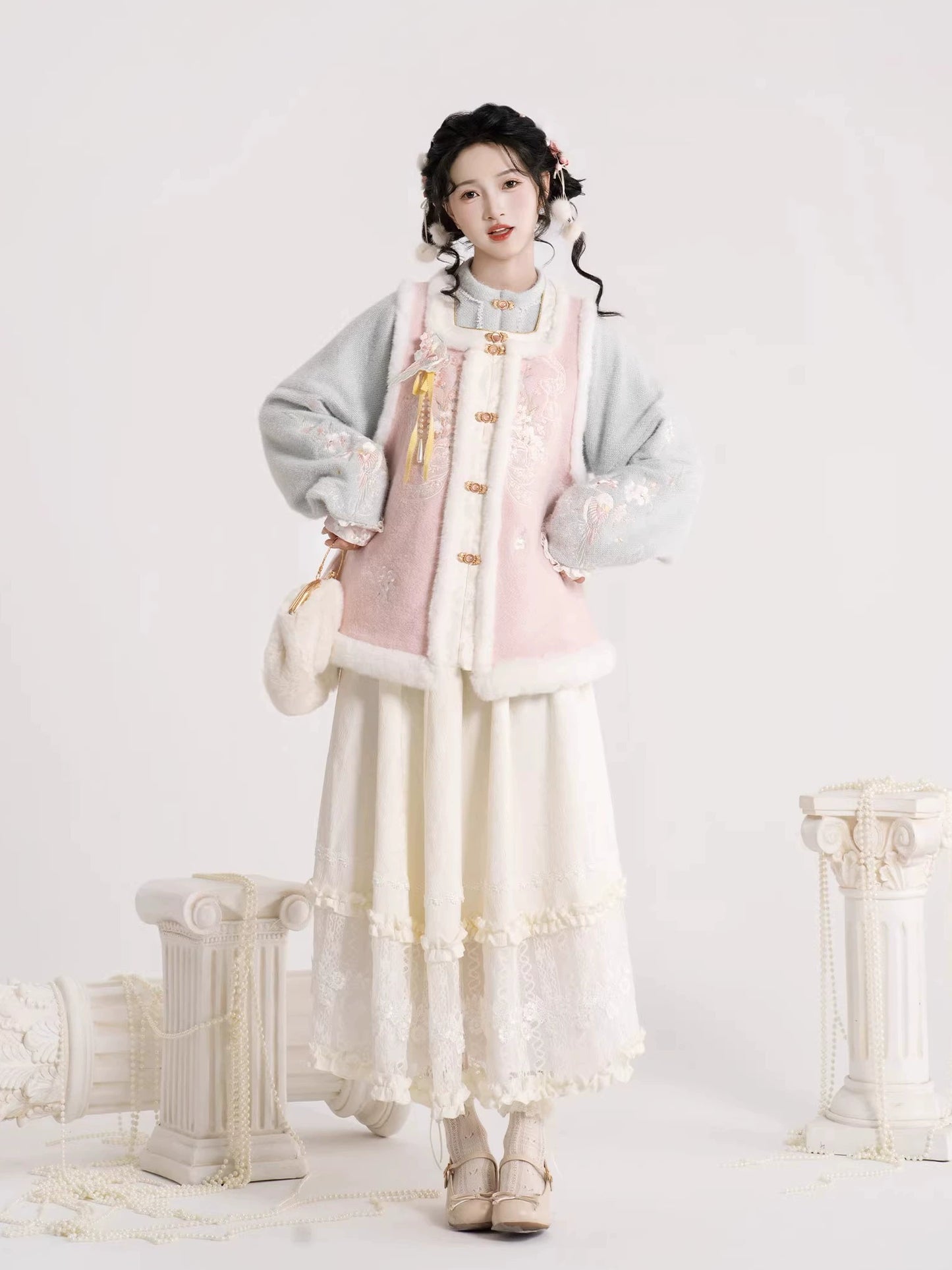 Serene Return Series Charming Parakeet