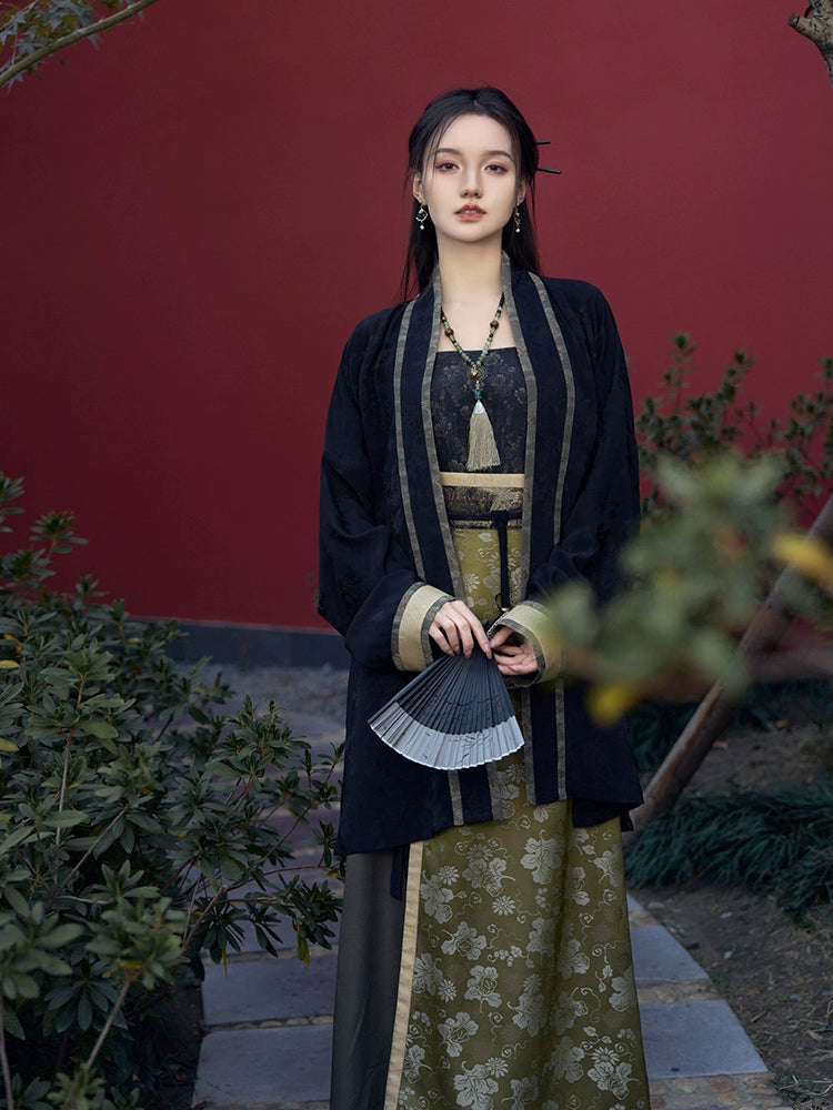 Bi Shan Lan Ye : Jade Mountain Nocturne