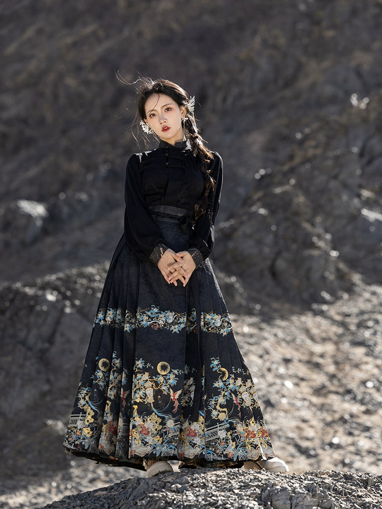 Tingyuan Shen : Courtyard Profundity