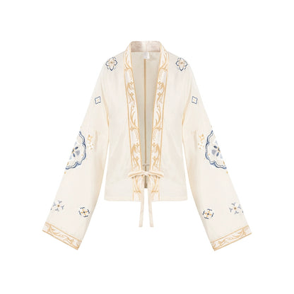 Lu Wang Fan Yin : Antler-Soundbox Robe