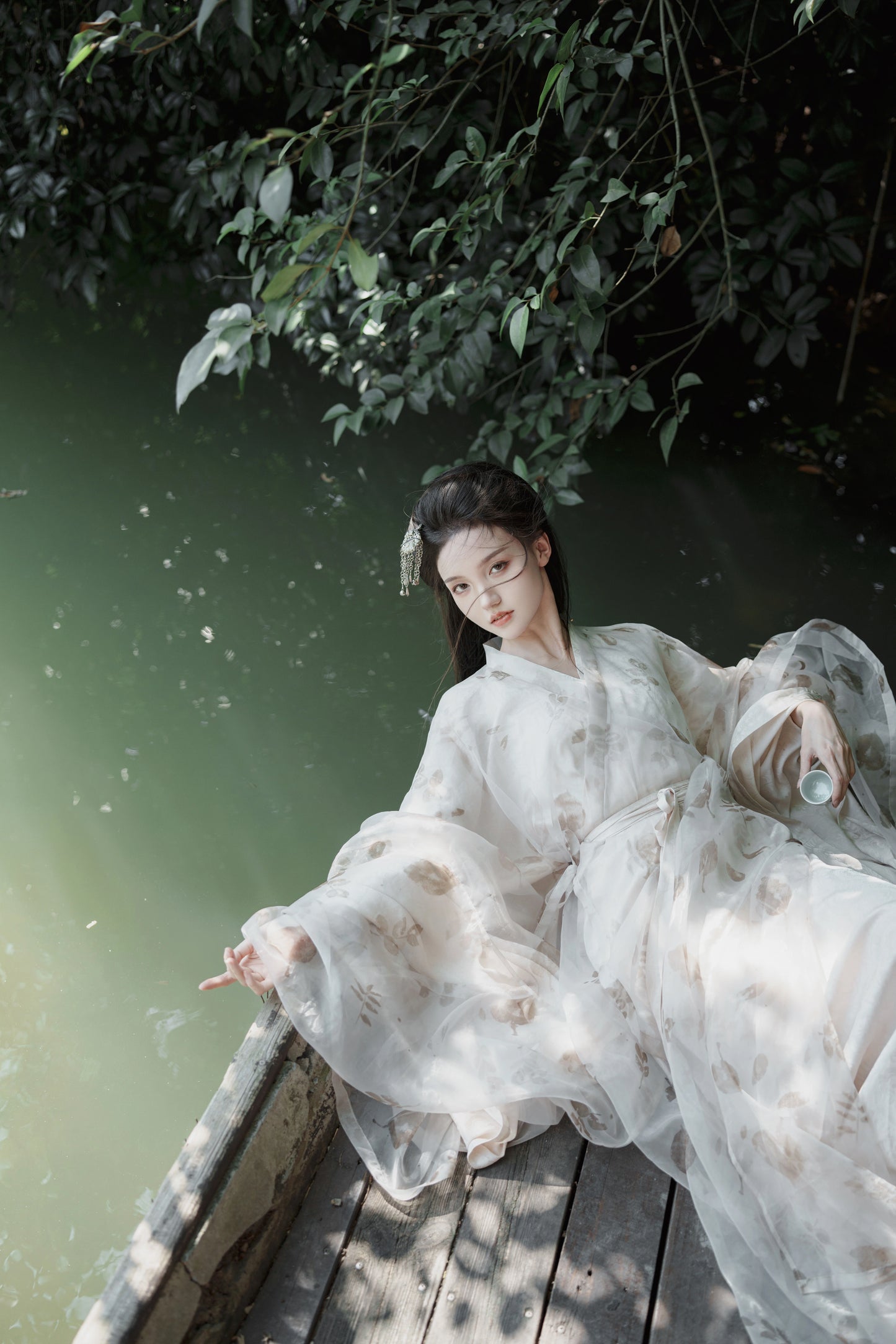 Timeless Fragrance Series Withered Leaves Hanfu