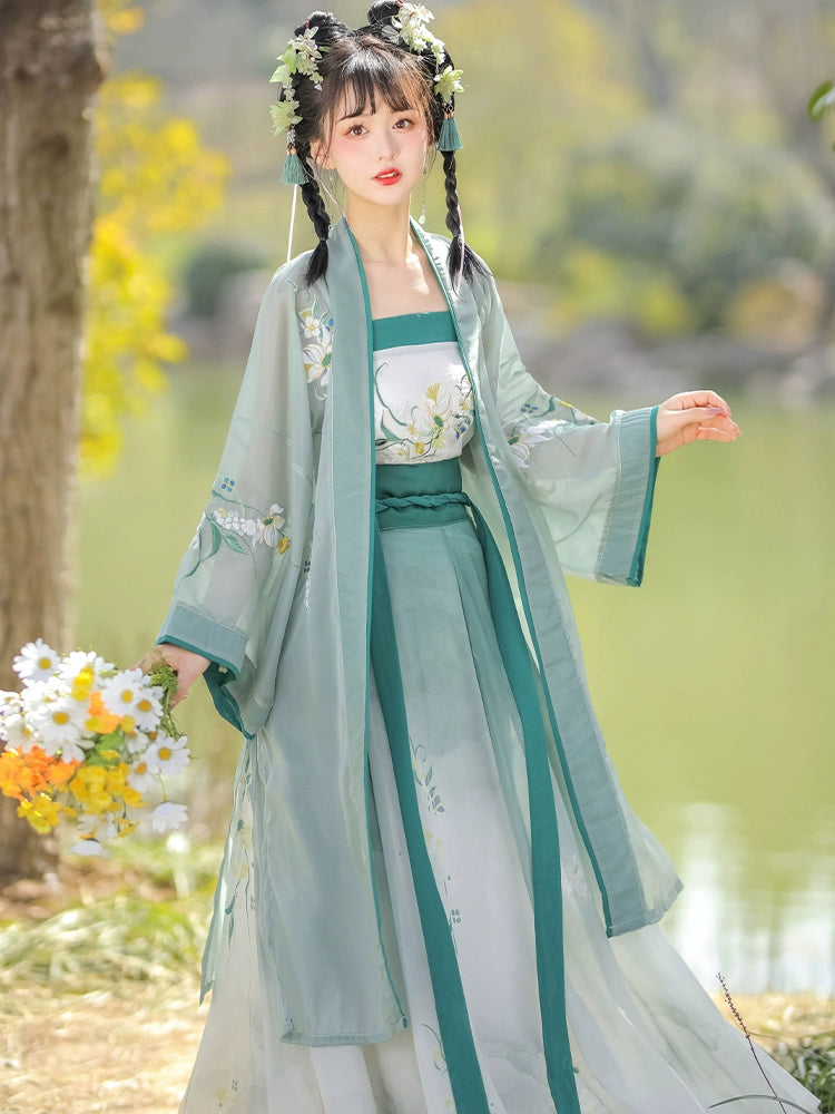 Song Dynasty original Hanfu for women Long gown with front opening 子衿