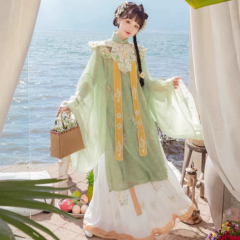 LOOKBOOK SERIES Ming Horse Face Skirt Red Green Hanfu