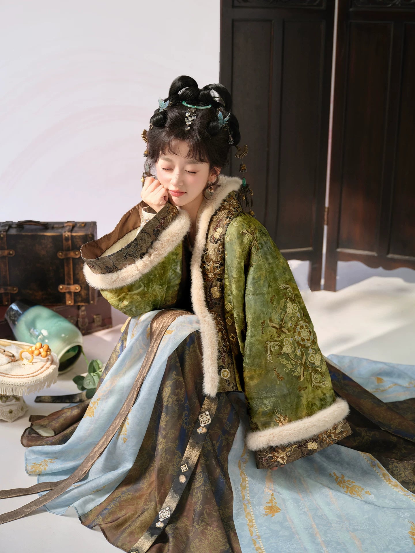 Jing Yun Qing Yin : Scenic Cloud Clear Sound