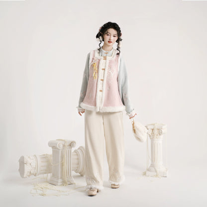 Serene Return Series Charming Parakeet