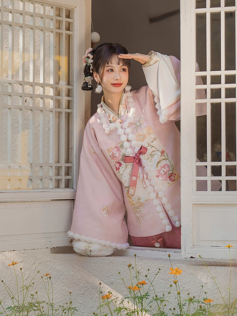 Lookbook Series Autumn Hanfu Ming