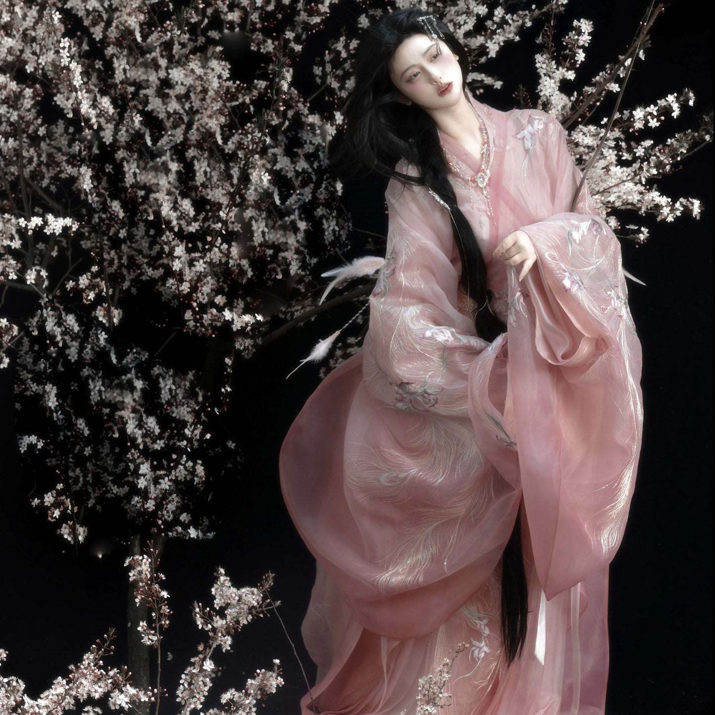 Haute Couture Series Woven Fabric Embroidered Hanfu Qing Huan Rubythornix Han