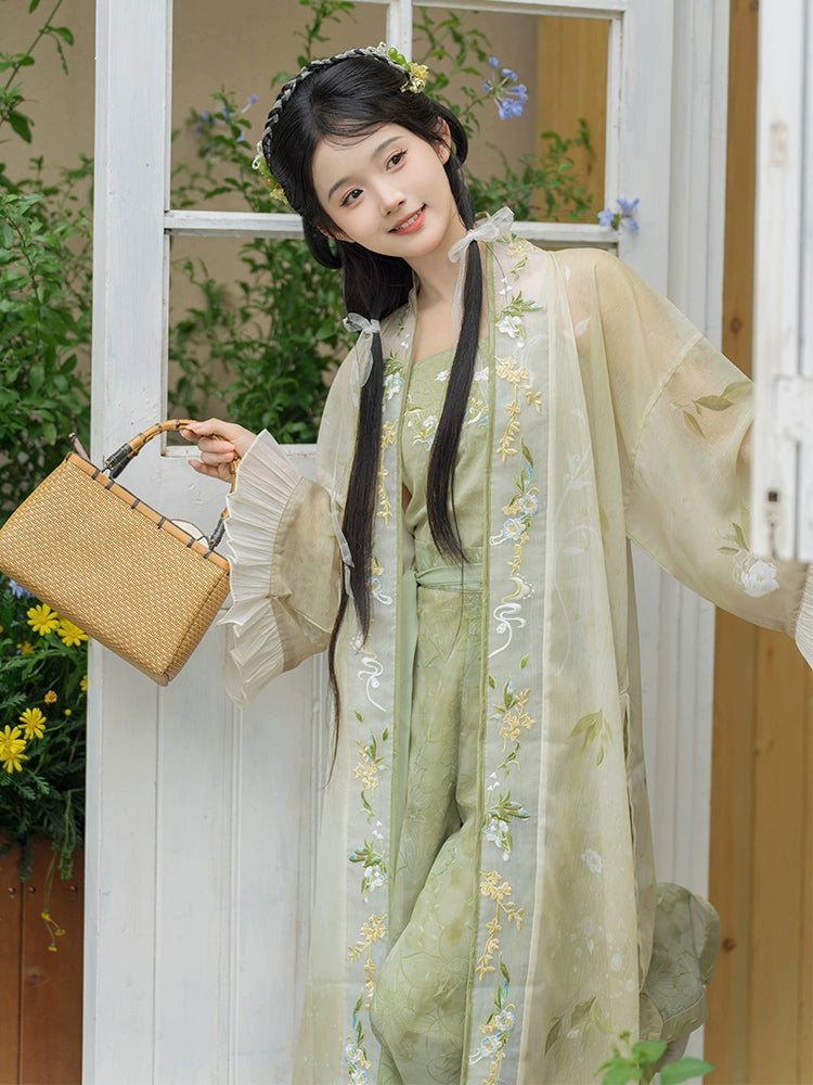 Lookbook Series Modern Hanfu 2025 Tea Dyeing