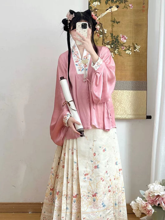 Lookbook Series Original Hanfu Ming Dynasty Cross-Collared Cross-Dressed Horse-Faced Skirt