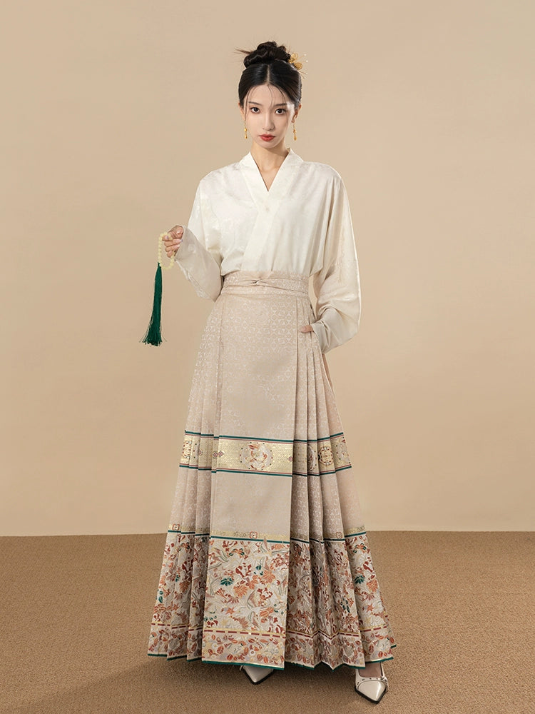 Lookbook Series Gold-Woven Horse-Faced Skirt New Chinese Hanfu