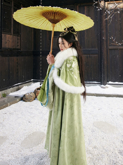 Songwu Li : Pine Mist Reverie-Cape