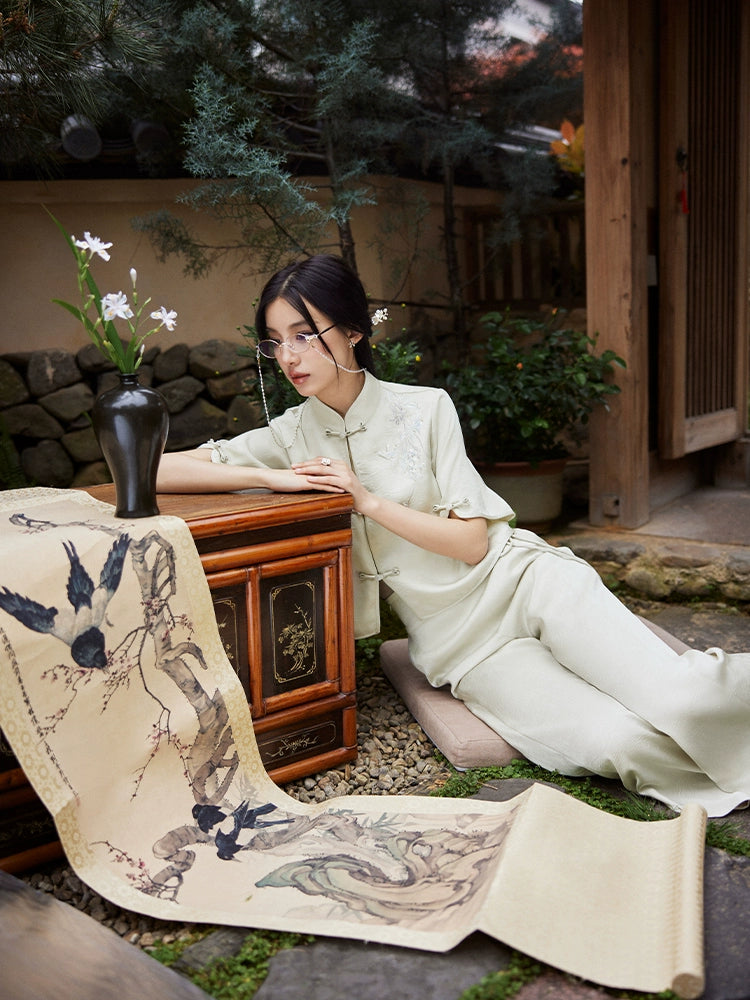 Yu Bi Liu Guang : Jadeflux
