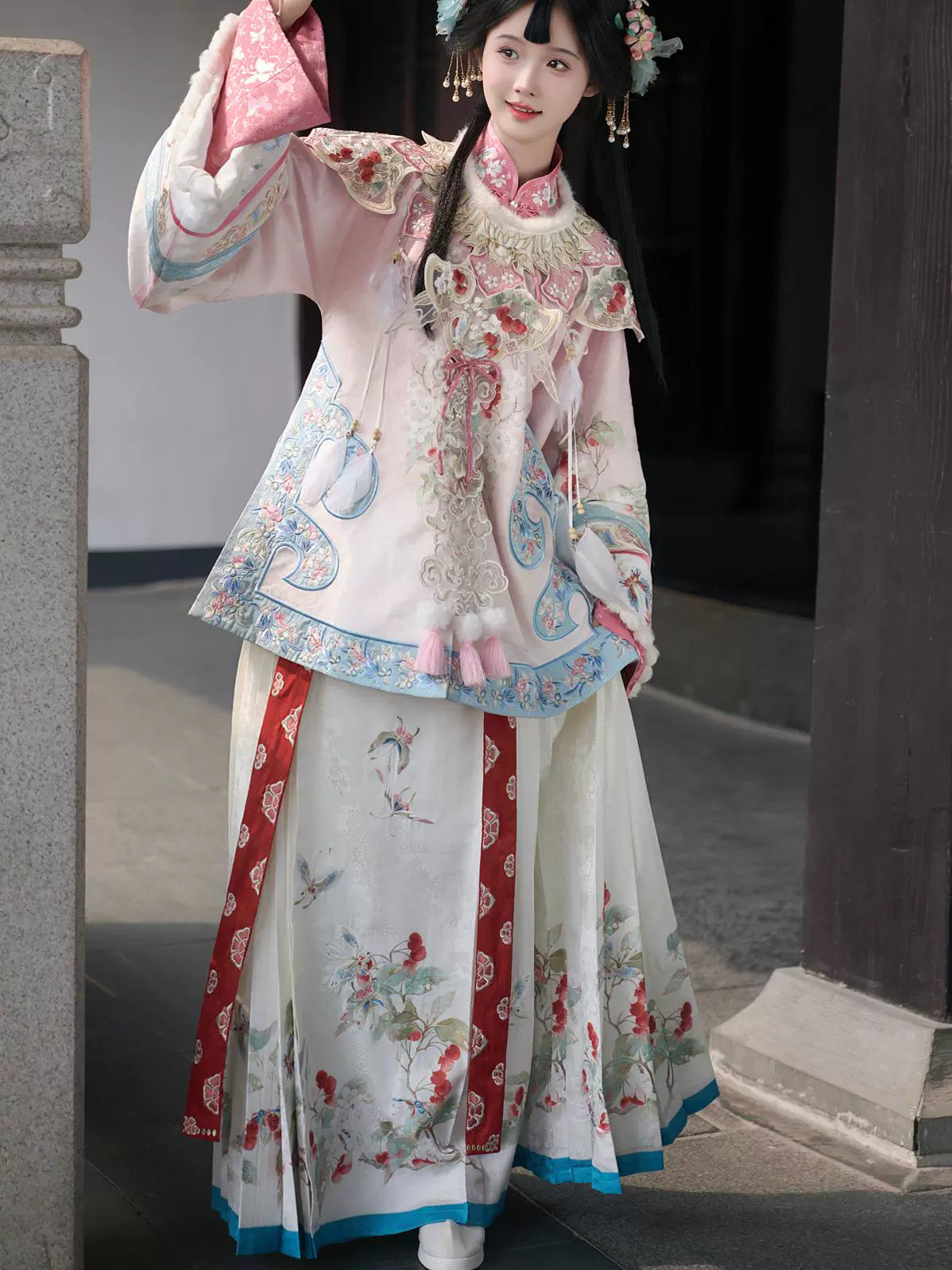 Cloud-Kissing Nature Series Ophio Bloom Qing Hanfu