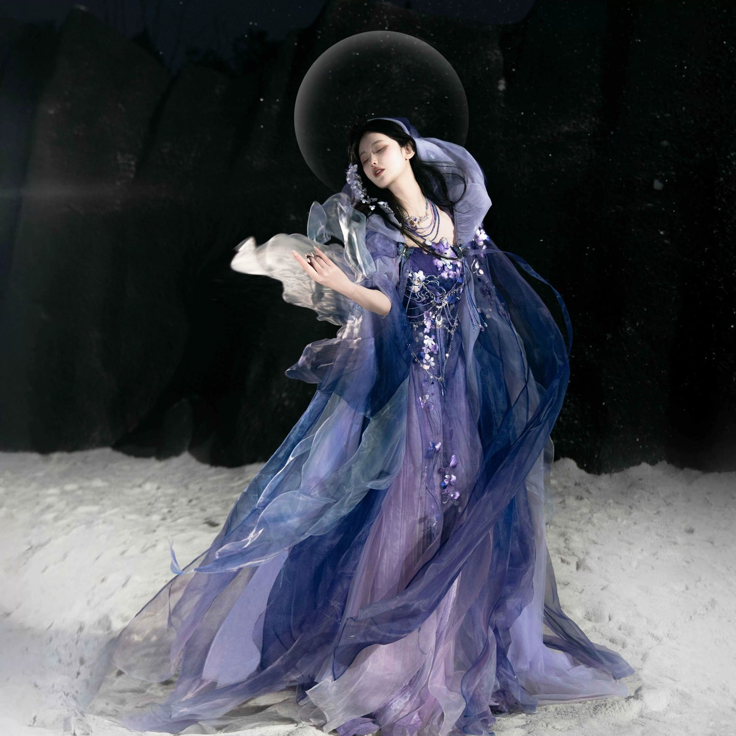 Haute Couture Series Woven Fabric Embroidered Hanfu Qing Huan Violethorn Tang