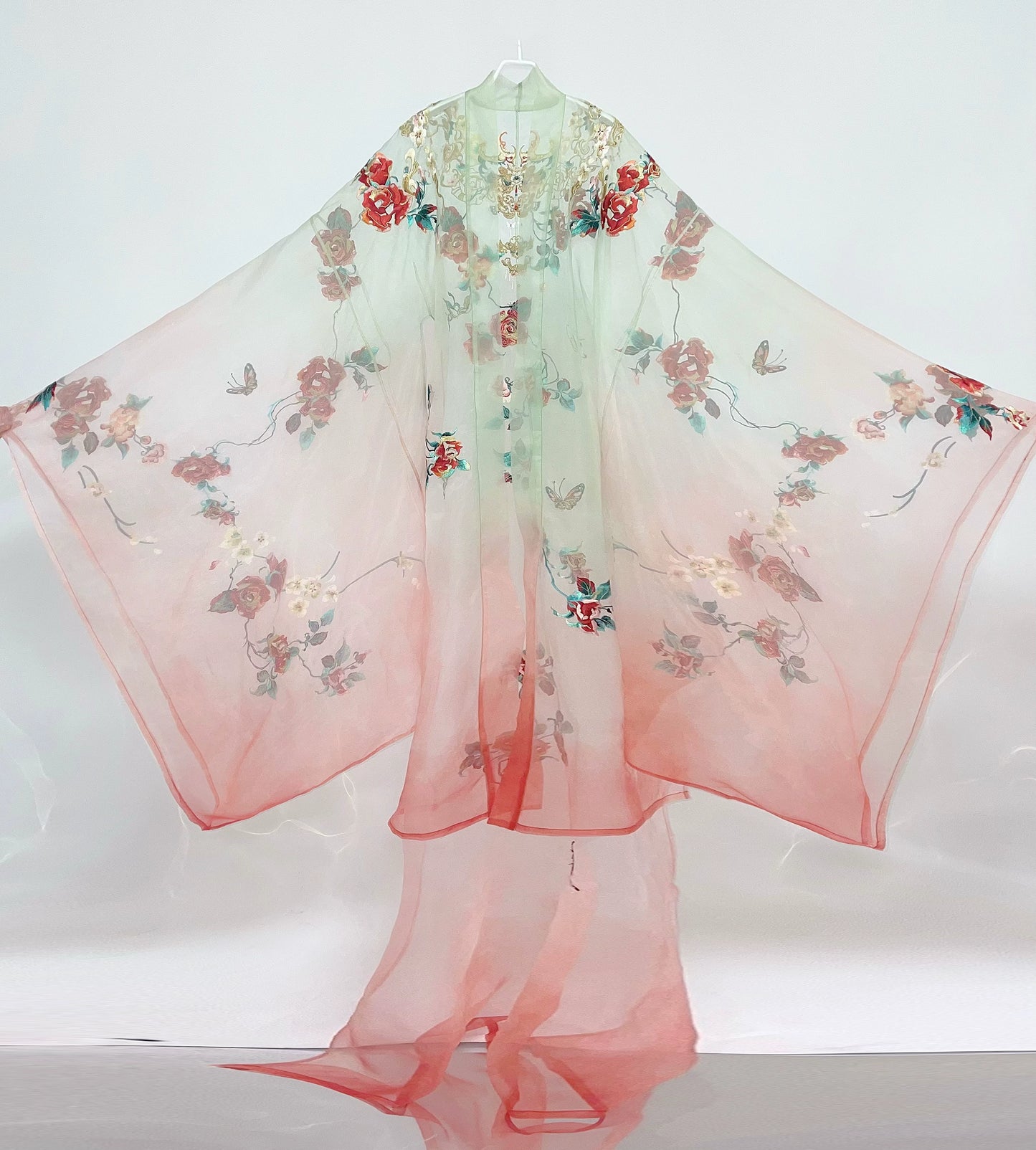Haute Couture Series Woven Fabric Embroidered Hanfu Qing Huan Rosemanor