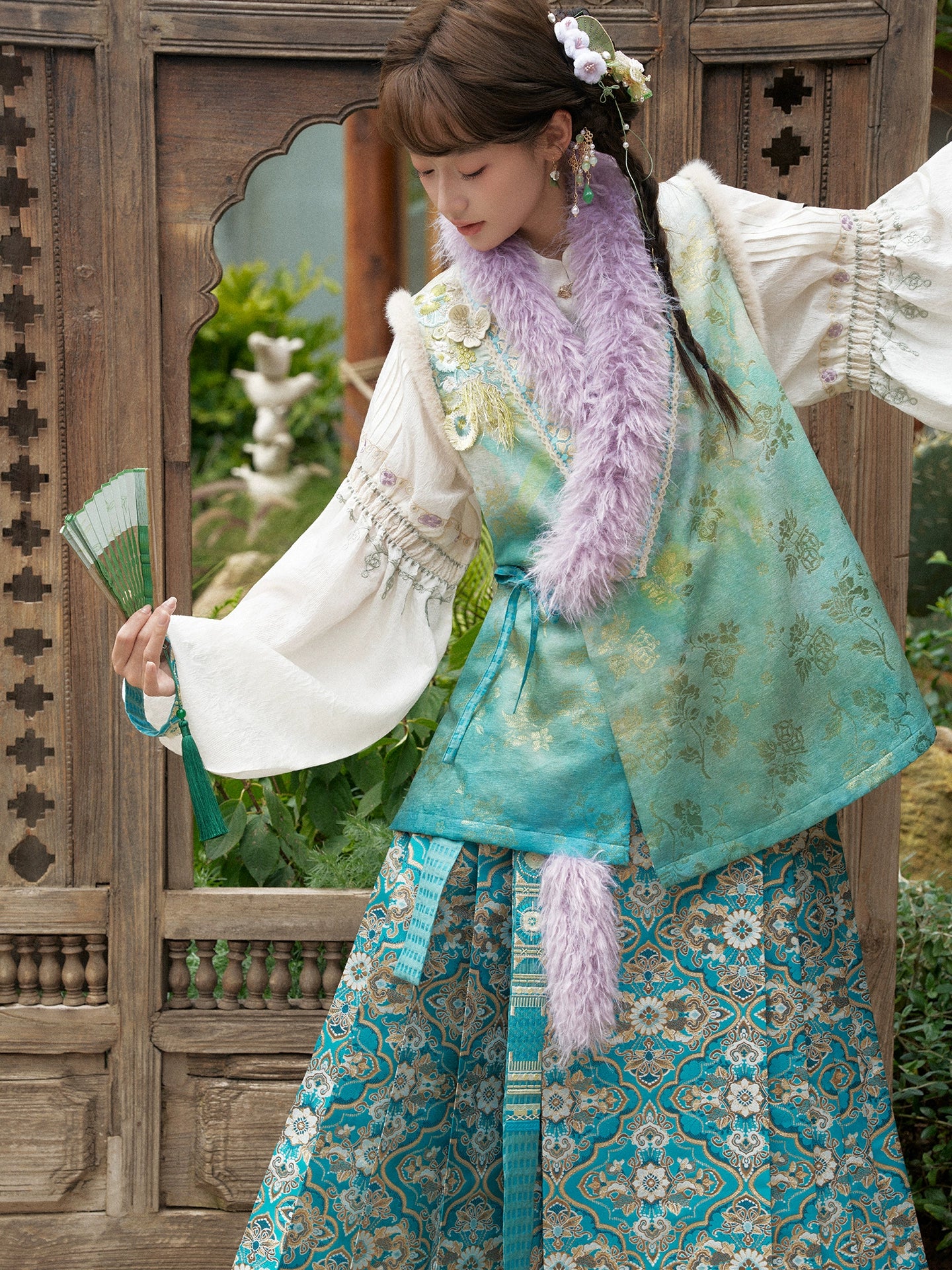 Kong Shan Xi Zhao : Sunset Glow