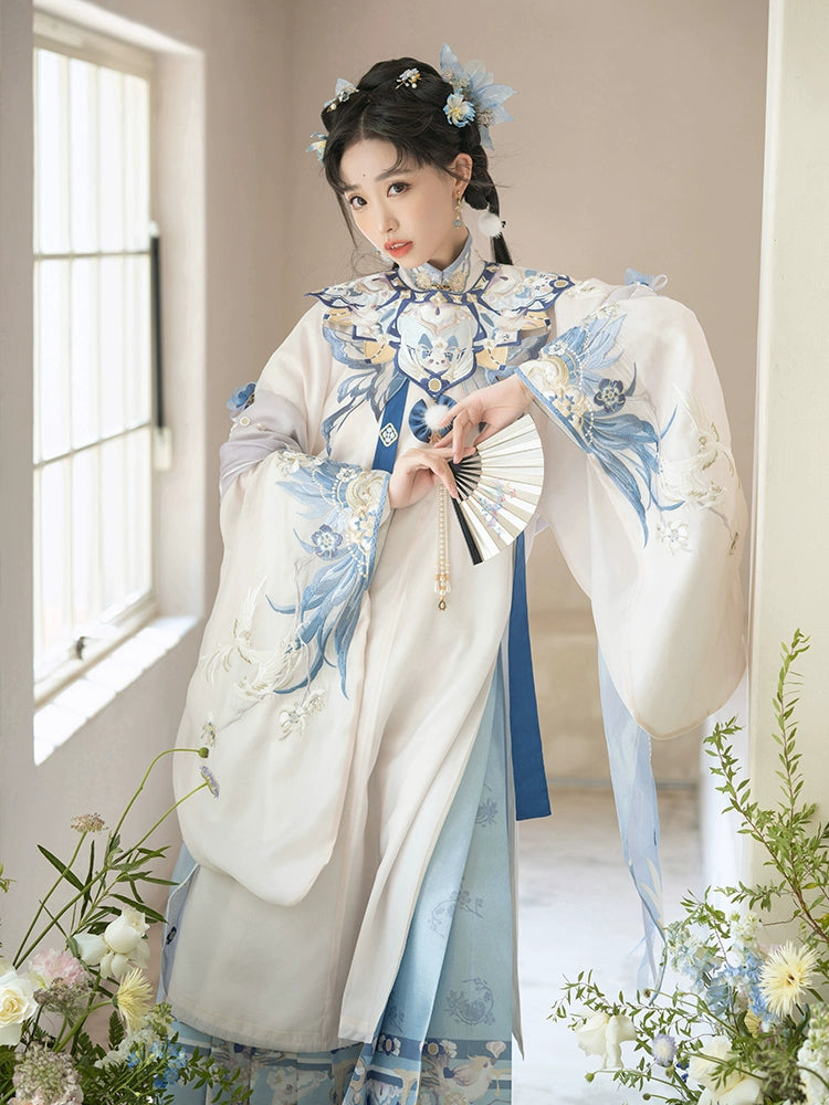 Yu Mian Shan Que : Ice-Phobic Skirt