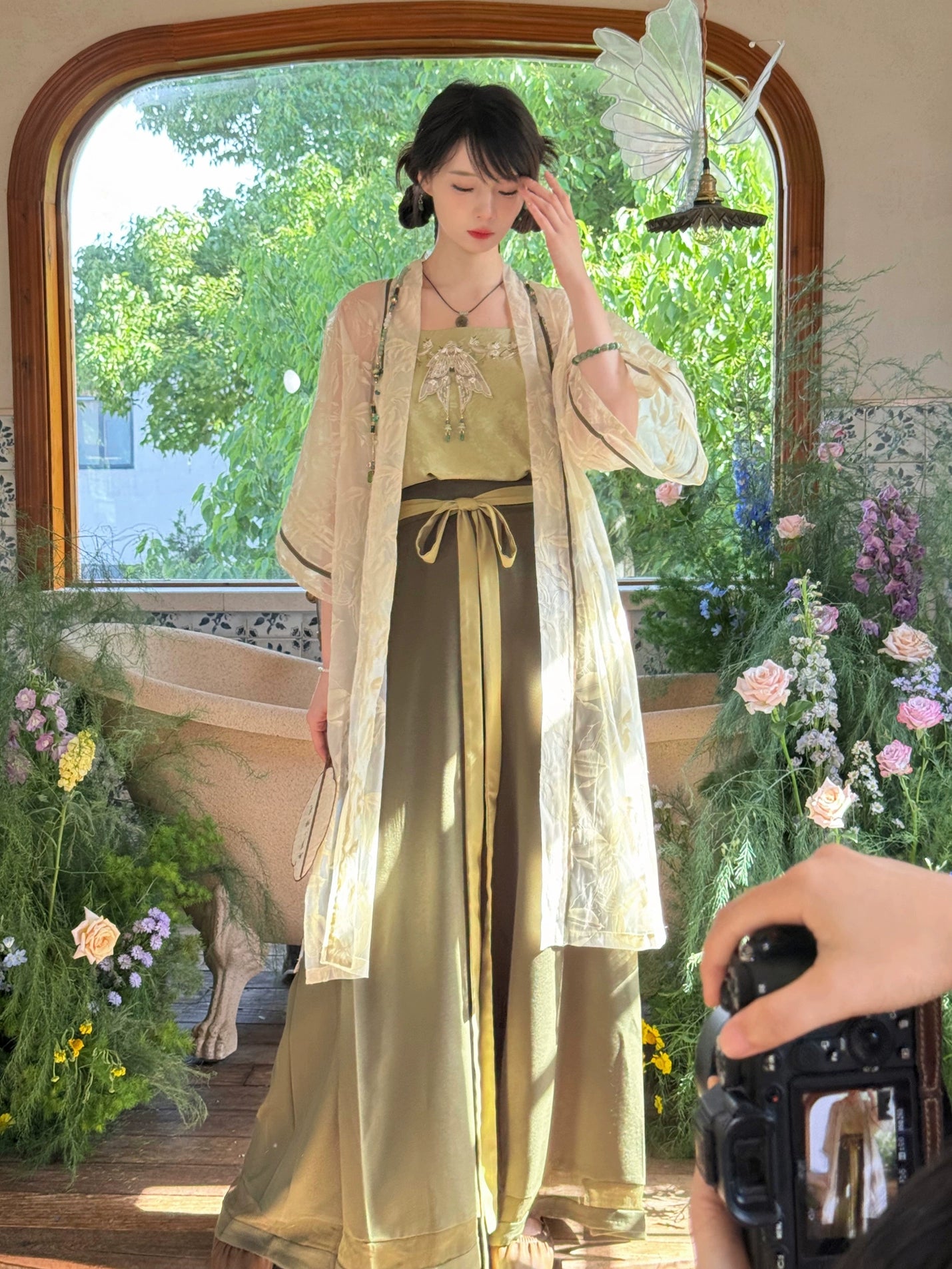 Lookbook Series Ethnic Autumn Hanfu Cicadas