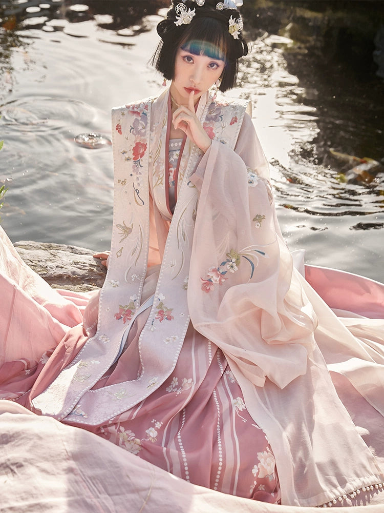 Hanguang Yurui : Luminous Pistil-Large Sleeve Shirt+Ceremonial Cape