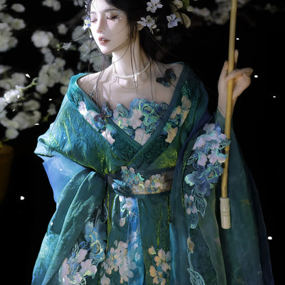 Lookbook Series Flower Thousand Trees