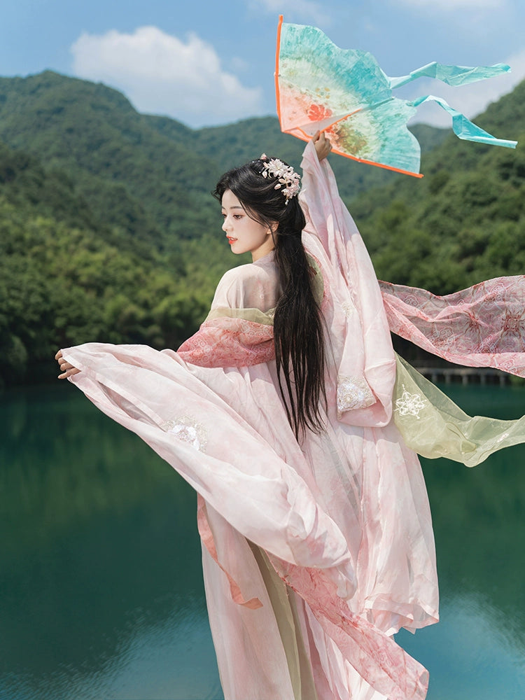Xingchun Weichi : Springtide Sojourn