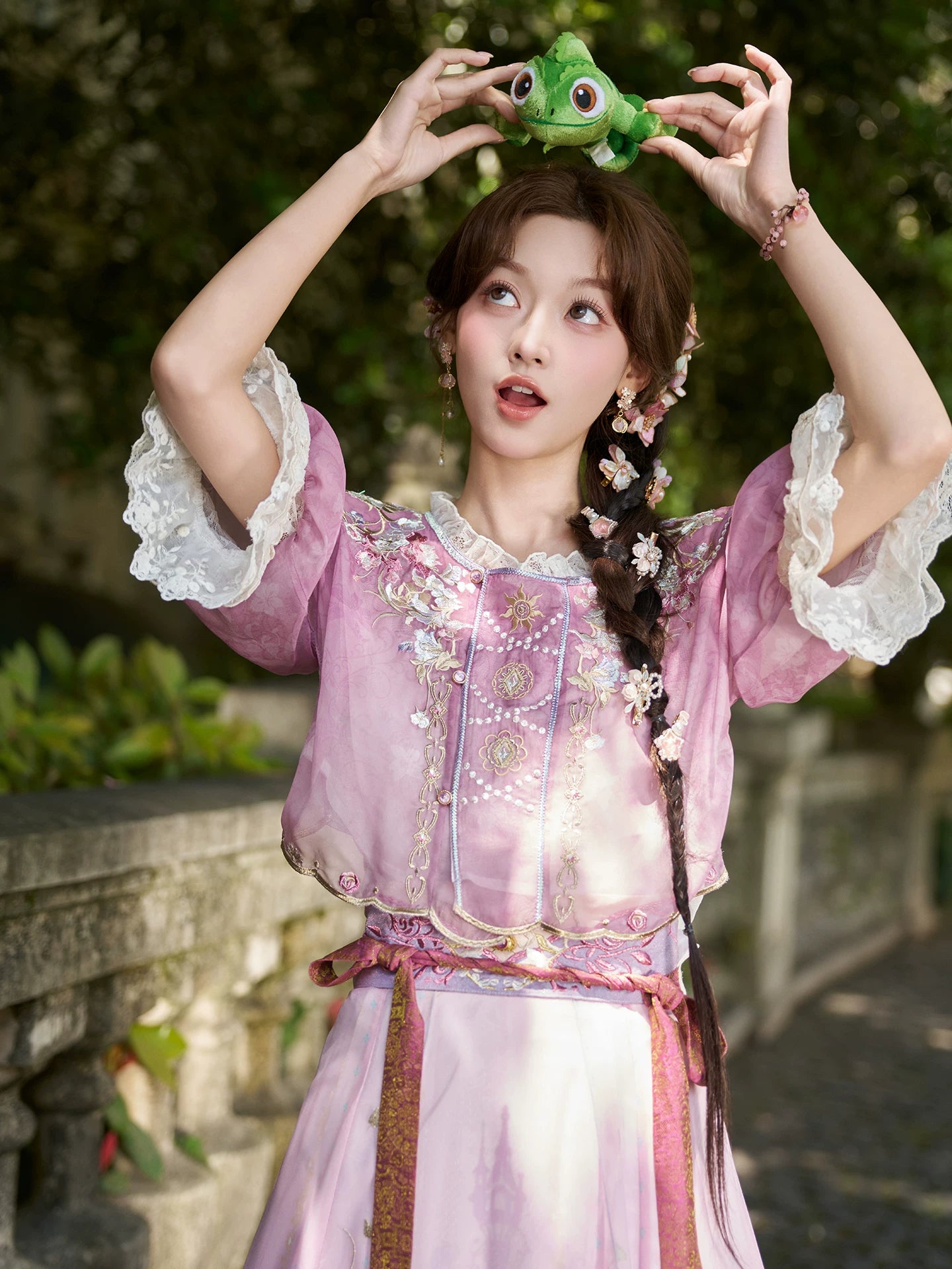 Gao Ta Fan Hua : High Garden