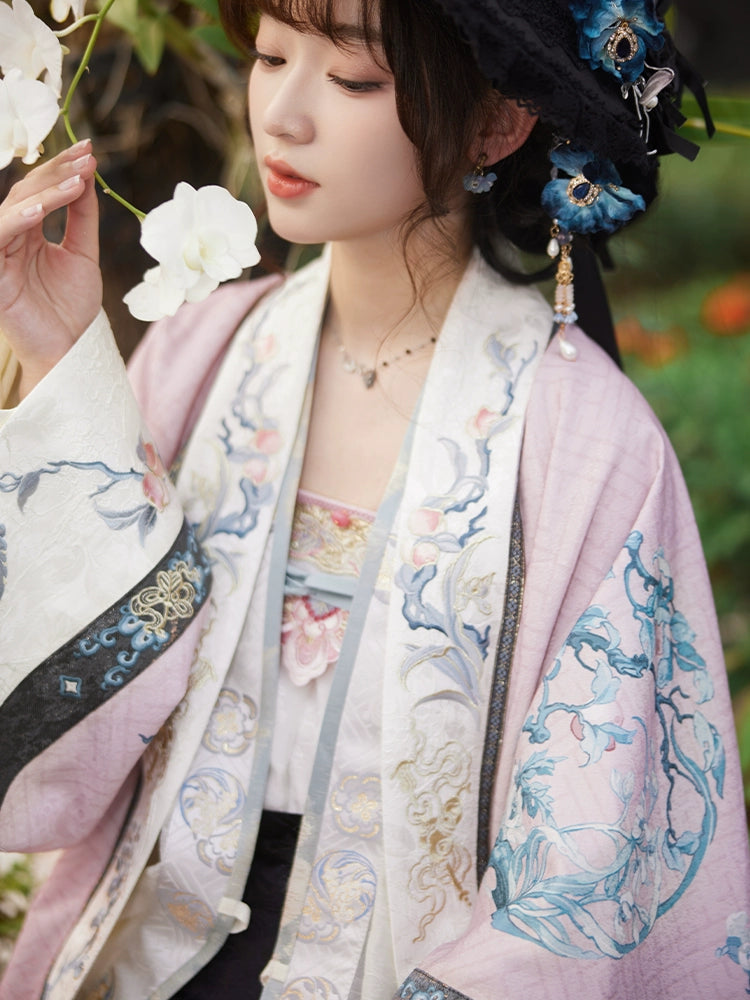 Tao Yuan Xing : Peachbloom Pilgrimage