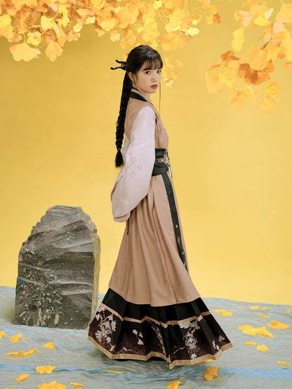 Cangjian Sata Jinfeng : Sheathed Edge Gilded Gale Stride