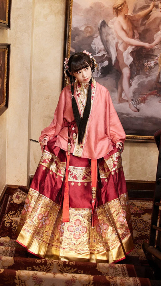 Yi Yi Jin Hui : Gleaming Aureate Radiance