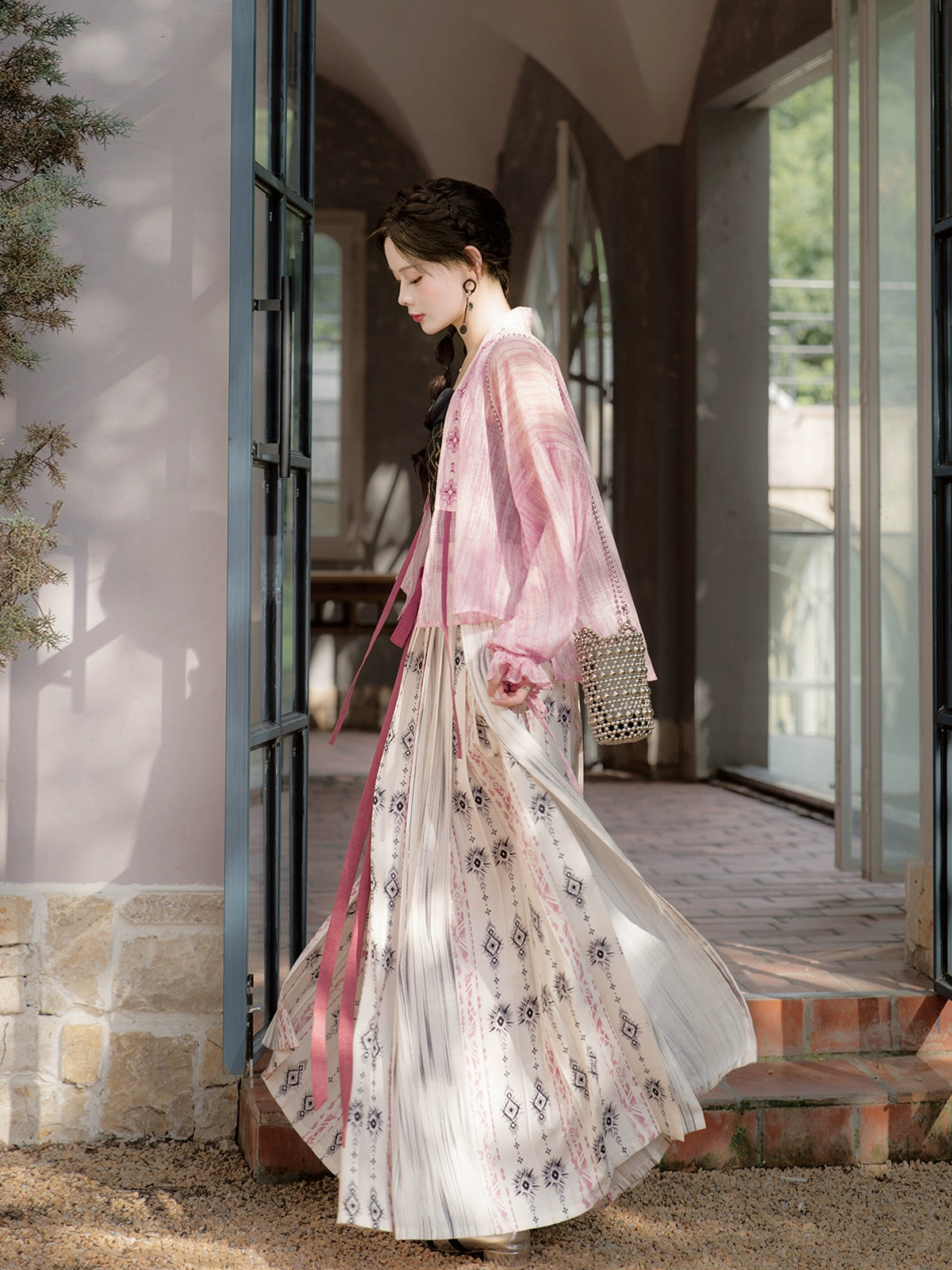 Picks Hype Series Hanfu Ebony Bloom