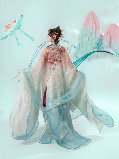Yuan Yu Yunqi : Kite Amidst Rising Clouds