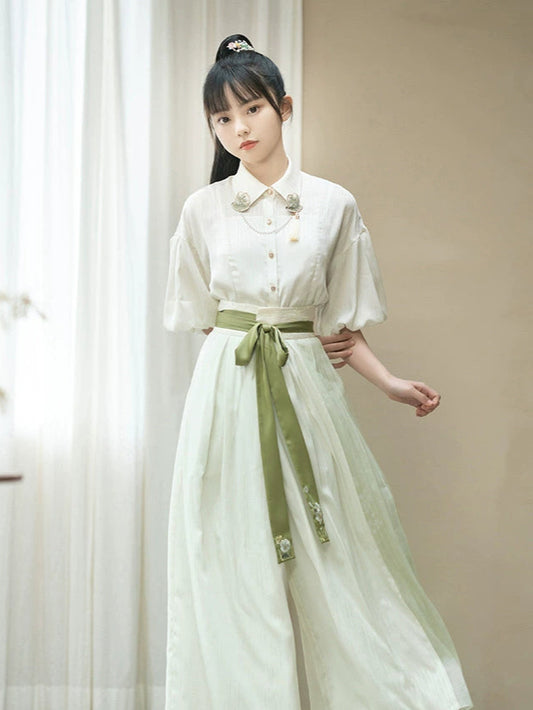 Qingmei Cha : Verdant Paradox