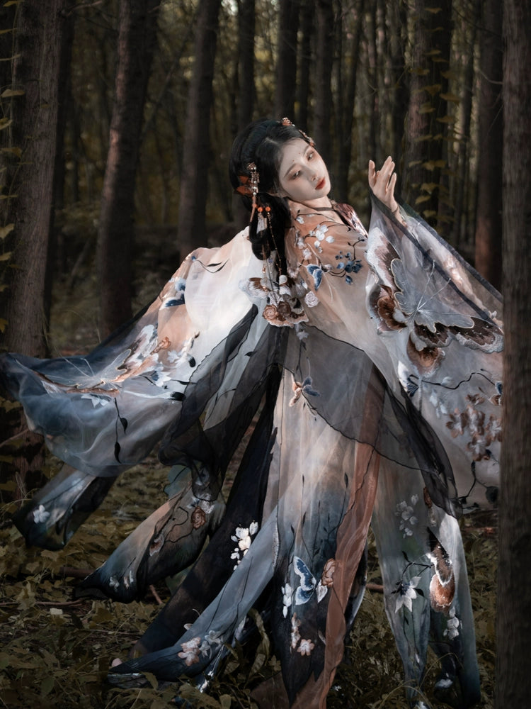 Ethereal Dreamscape Series Supreme Hanfu-Autumn Feast with Butterfly Elegance