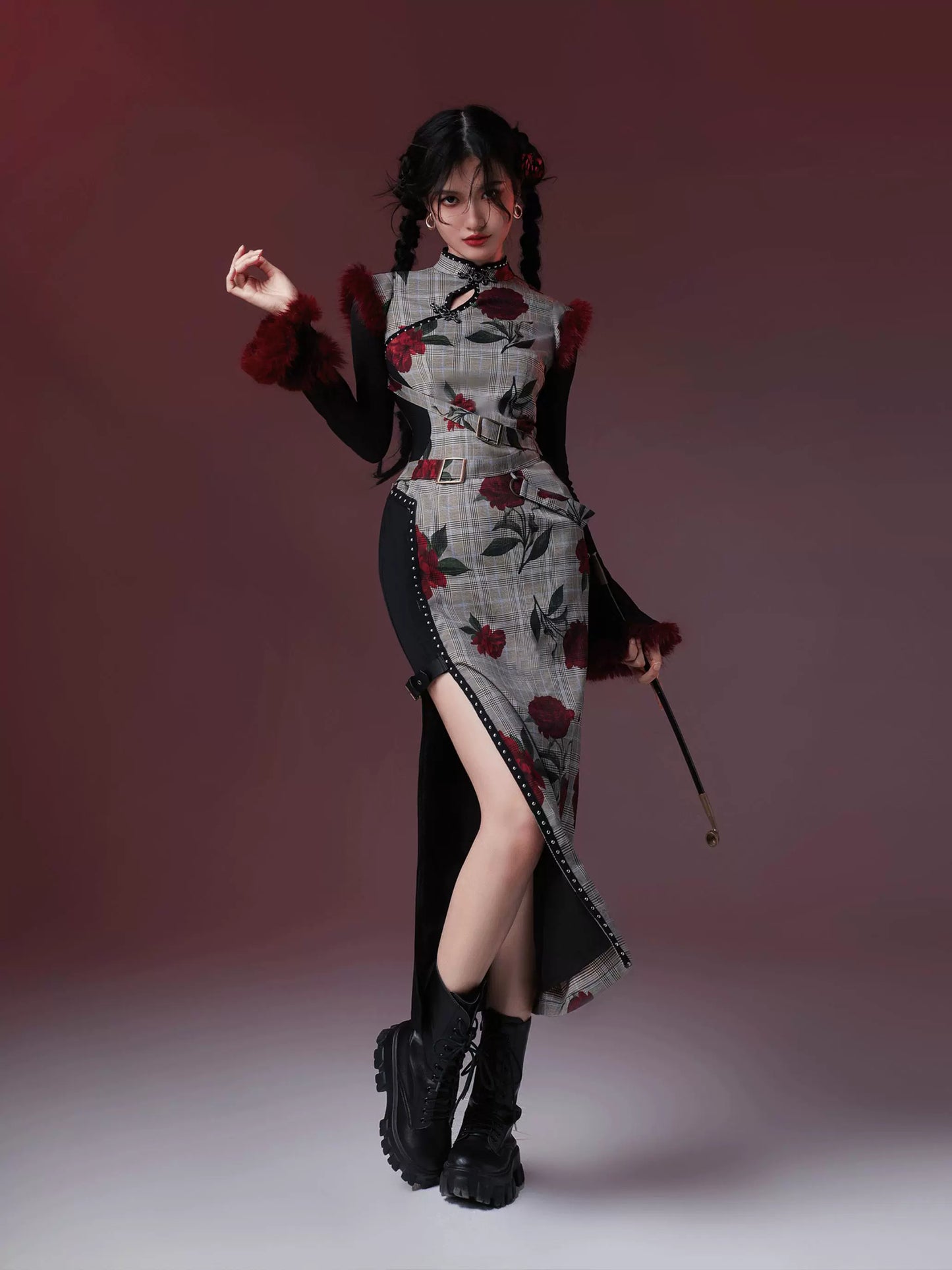 New Chinese Style Velvet Silk Cheongsam Qipao Roses Guns