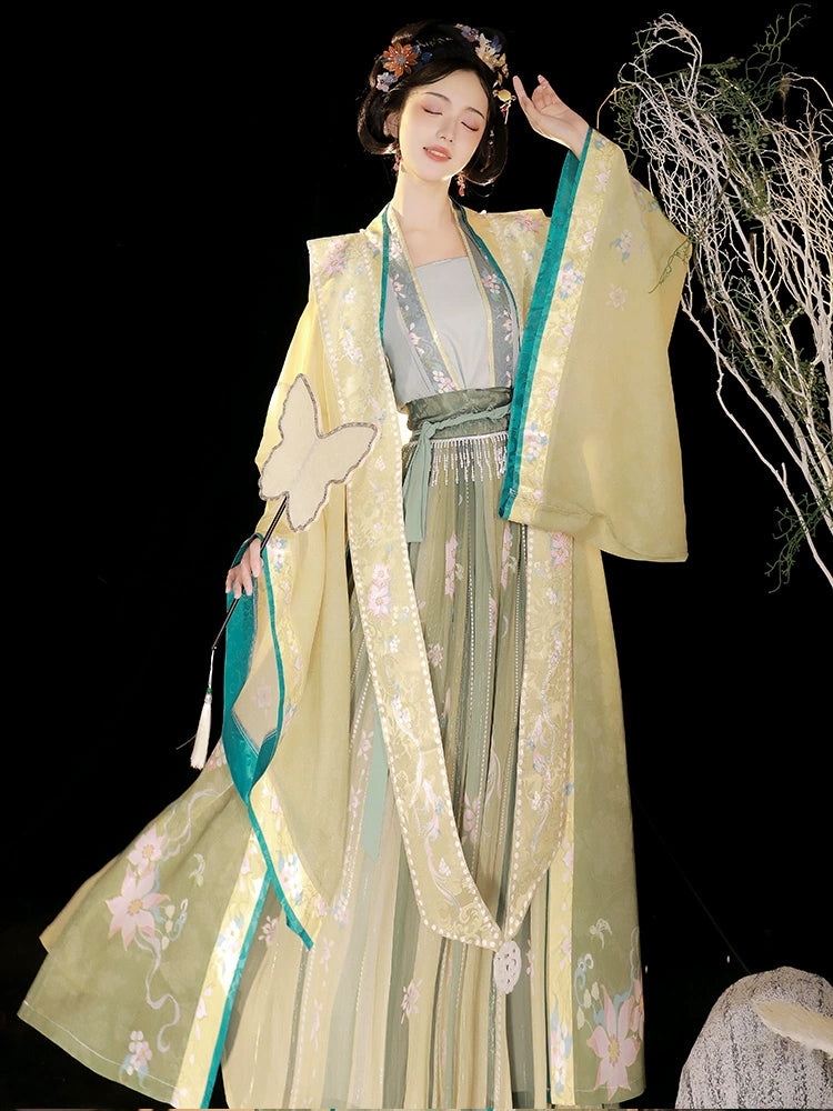 LOOKBOOK SERIES Song Dynasty Red Yellow Hanfu