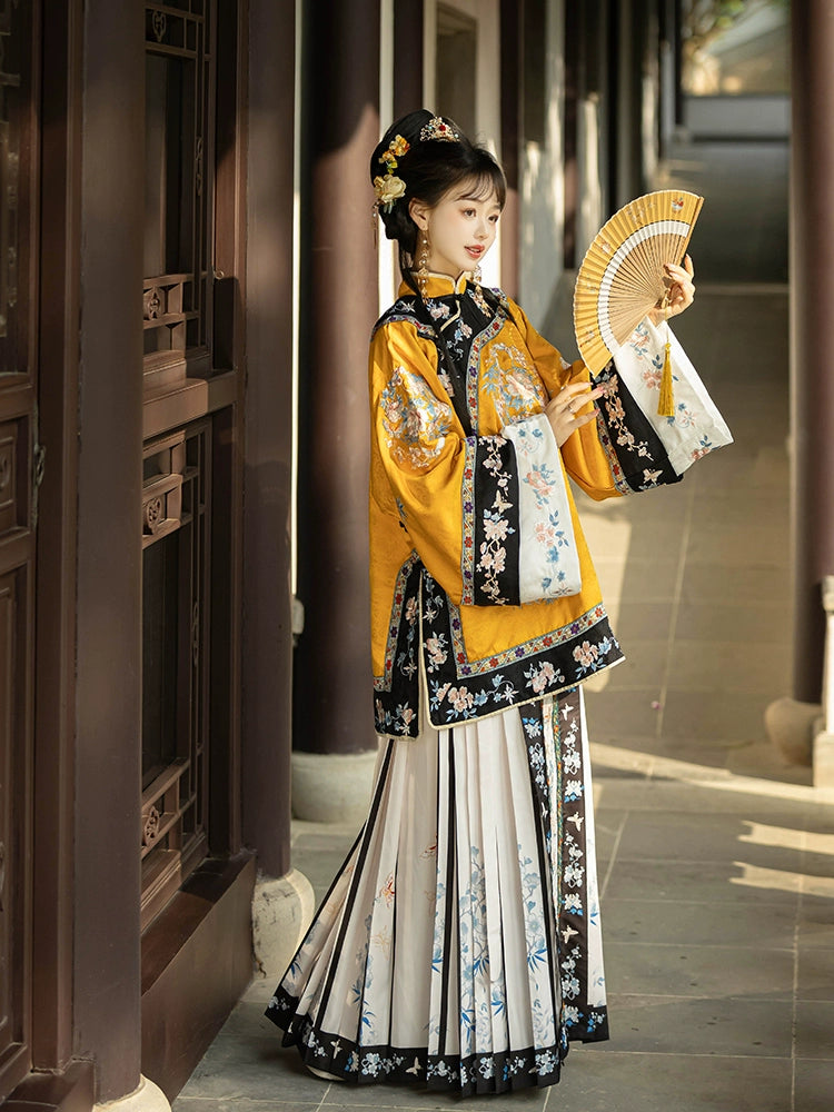 Lookbook Series Qing Han Women Embroidered Horse-Faced Skirt