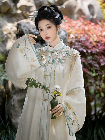 Lookbook Series Hanfu Cloud Shoulder Chinese Style Horse Face Skirt Set