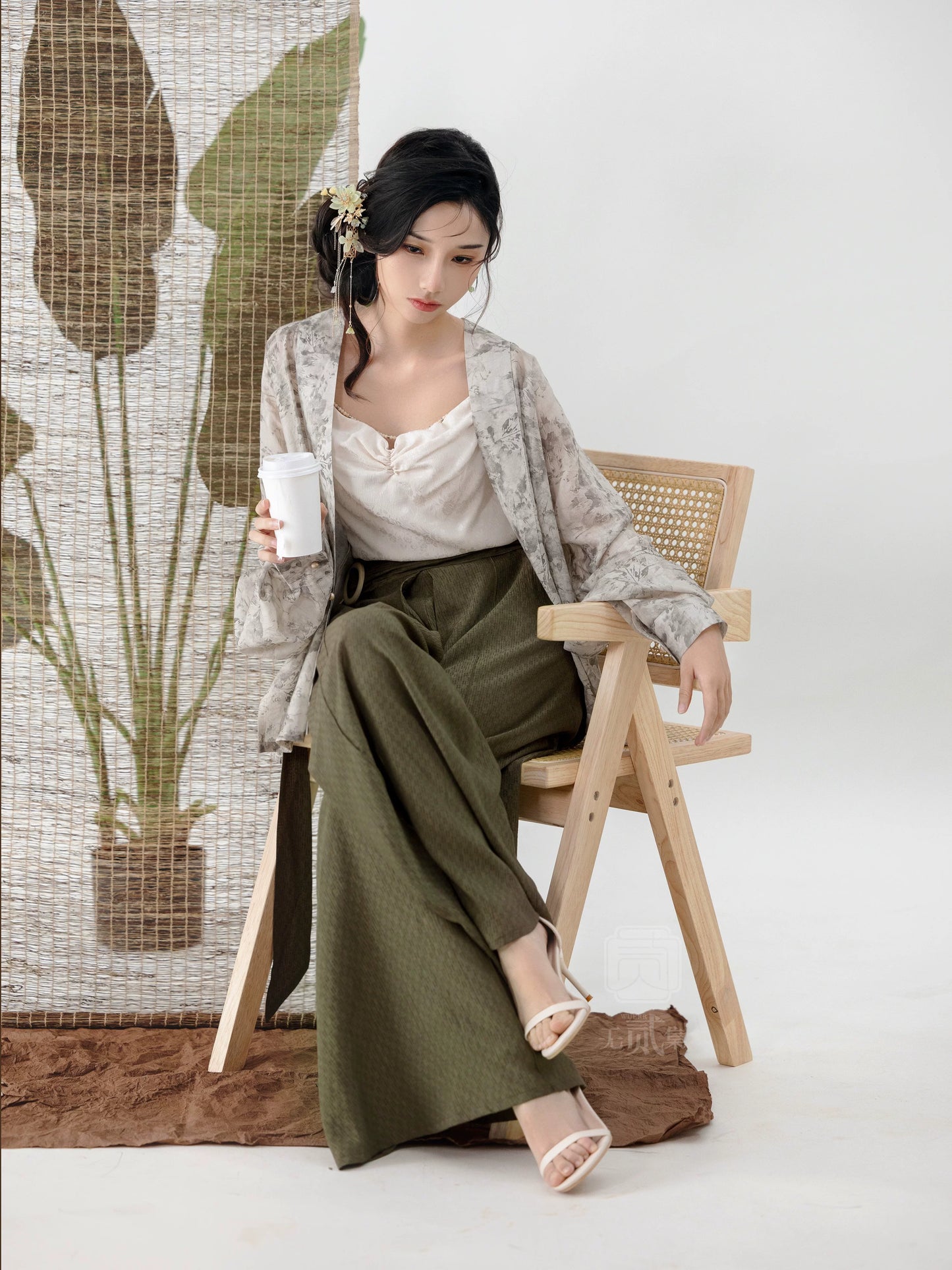 Lookbook Series Matsuzama Fog Autumn Song Hanfu