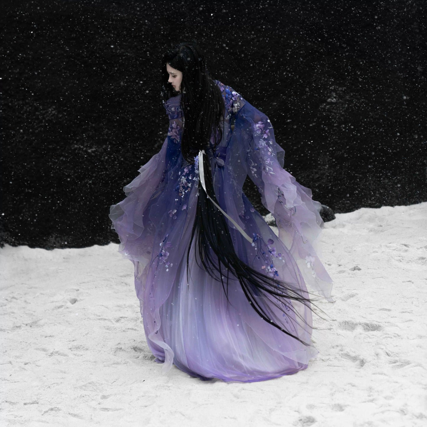 Haute Couture Series Woven Fabric Embroidered Hanfu Qing Huan Violethorn Jin