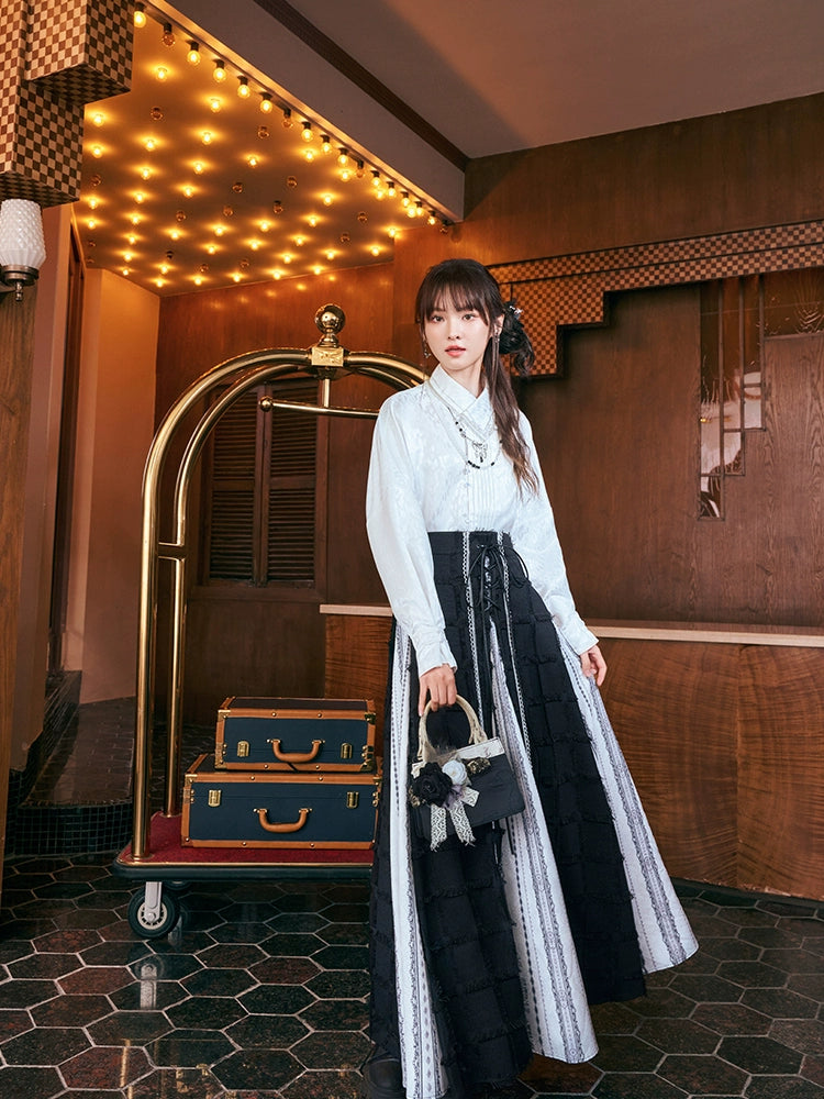 Feng Ling Su Yu : Quartz-Sound Blouse