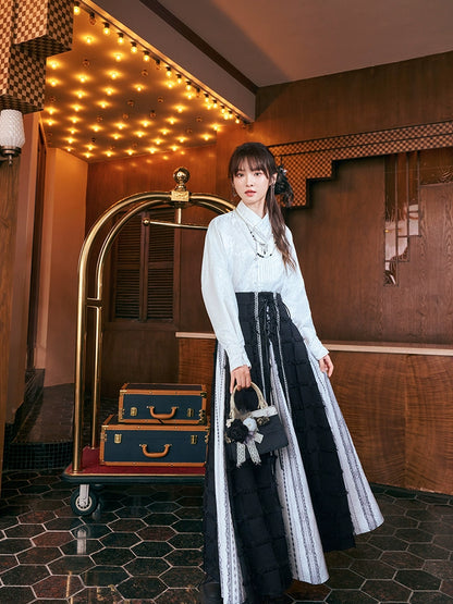 Feng Ling Su Yu : Quartz-Sound Blouse
