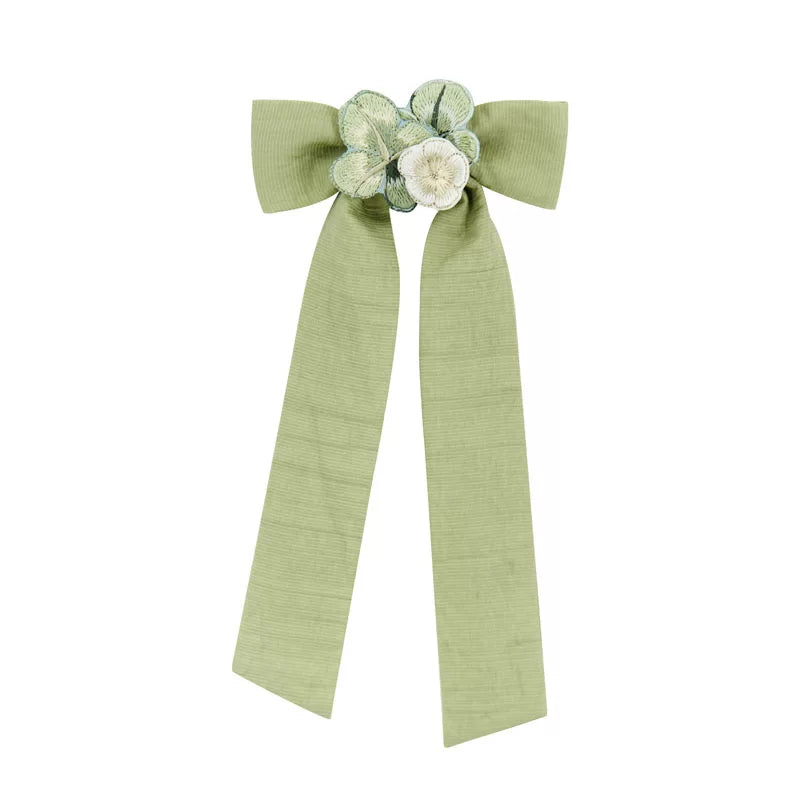 Lookbook Series Lucky Four-Leaf Clover